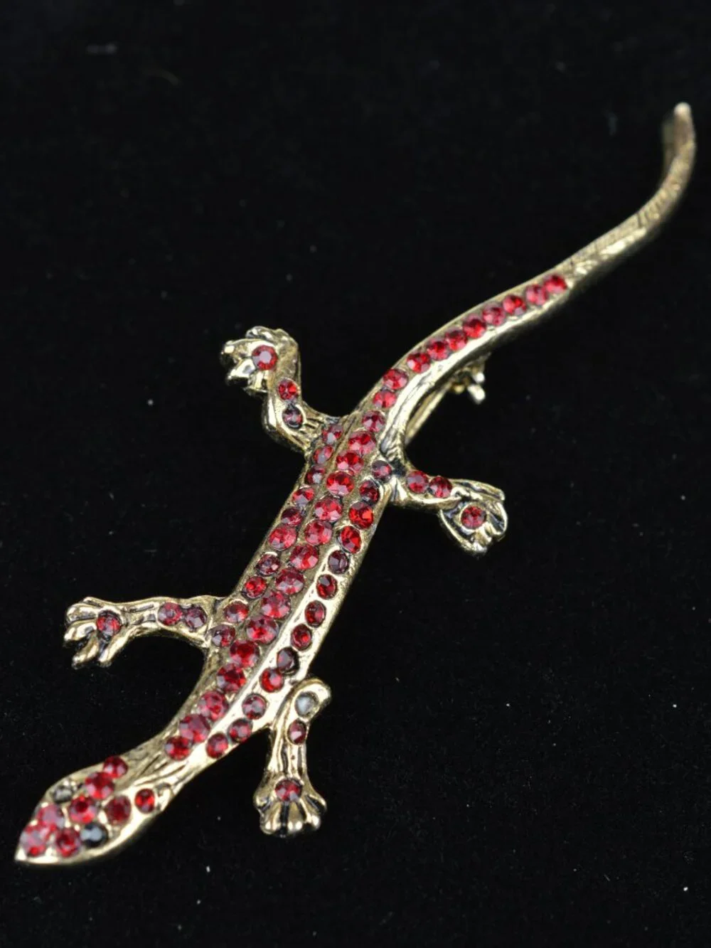 Vintage Red Rhinestone Lizard Brooch Pin Antique Gold Tone Gecko Salamander 3